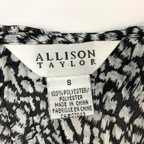 3/$25 Allison Taylor Ruffled Print Silk Blouse S - Picture 4 of 7
